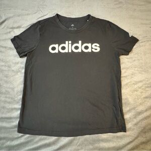 Adidas Men's Black T-Shirt

#1092
